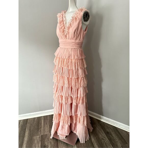 NWT Mac Duggal Sleeveless Chiffon V Neck Tiered Ruffle Dress Dusty Pink Size 2 - Picture 2 of 7